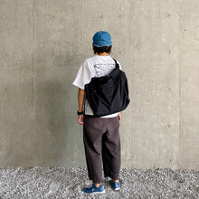 Load image into Gallery viewer, D.I.G Shoulder Bag