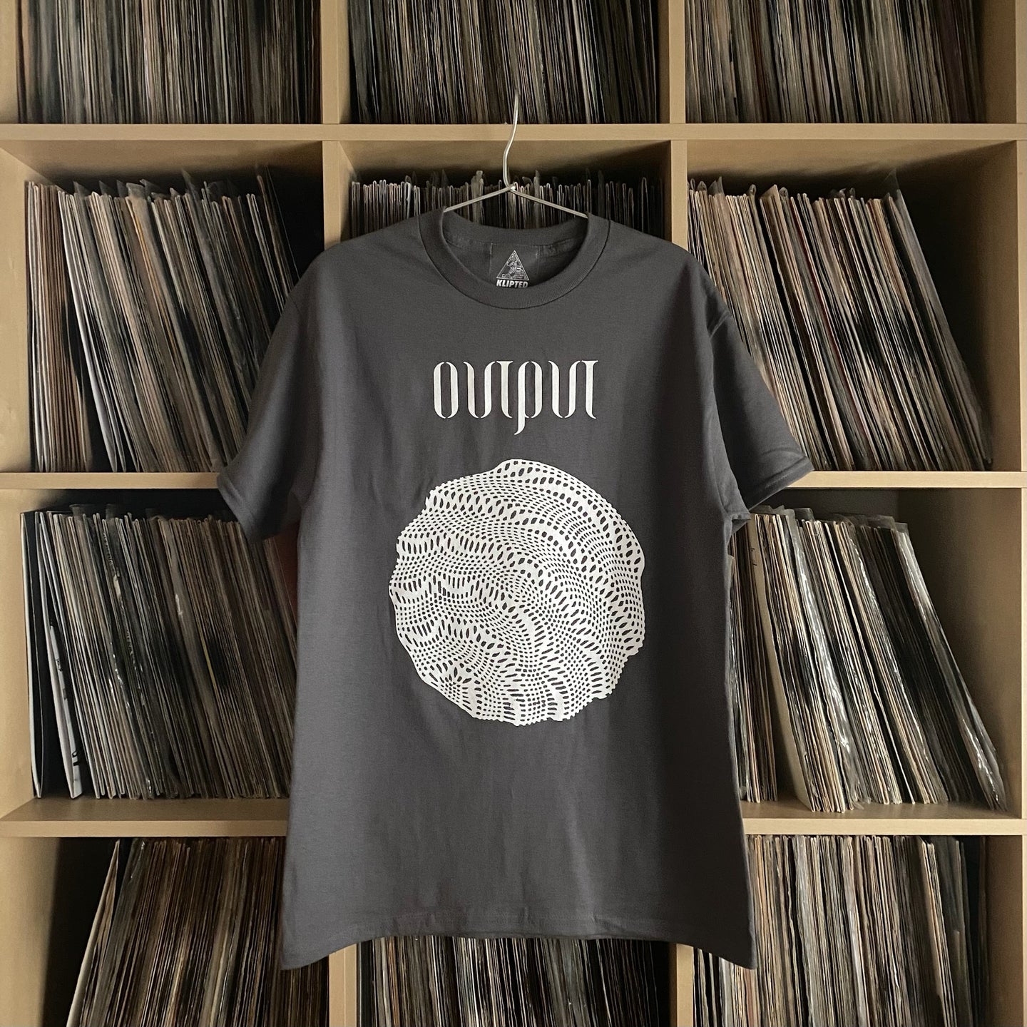 OUTPUT T-shirt